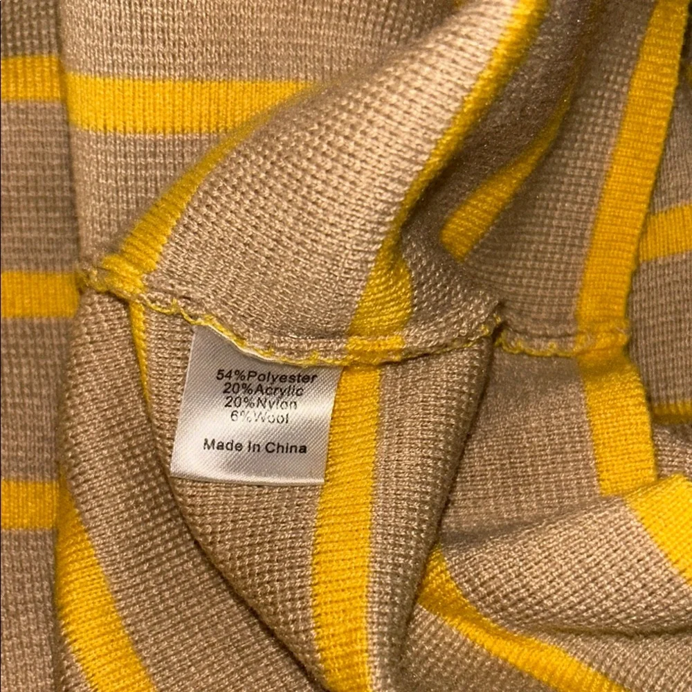 Tuckernuck Size S Yellow and Tan Striped Cardigan V-Neck Sweater - Picture 14 of 15